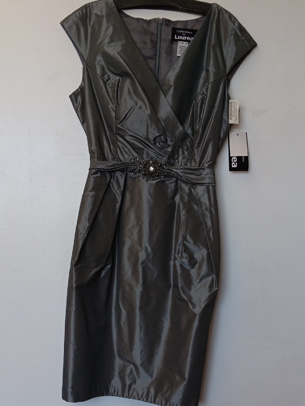 Vintage Army Green Satin V-Neck Sheath Dress with Beaded Waist